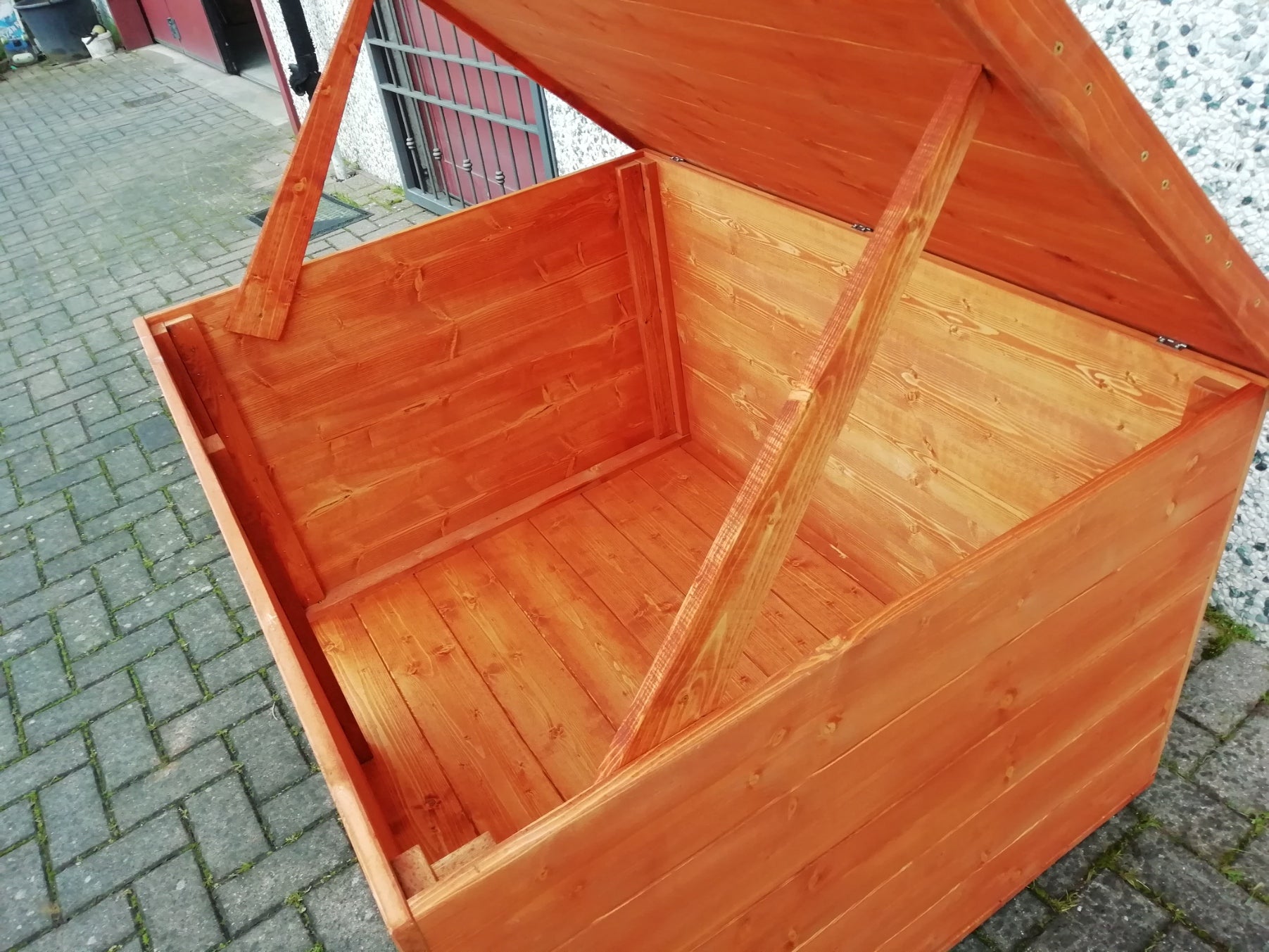 Cuccia Conforto montata